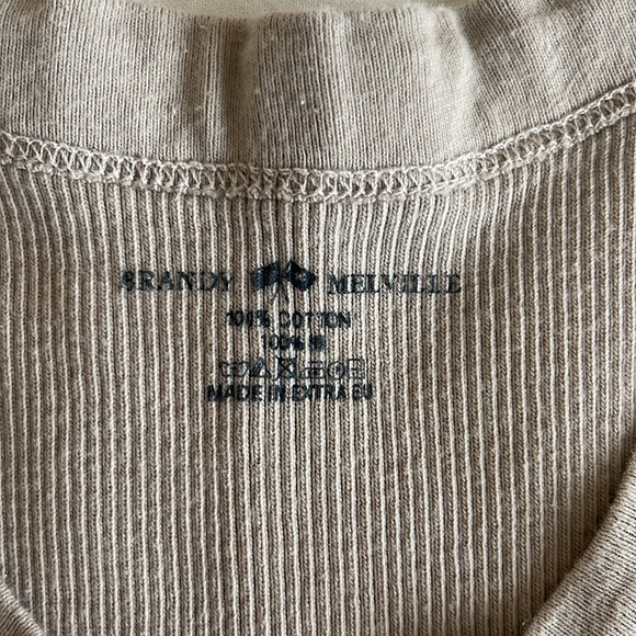 Brandy Melville Ribbed Tank - Picture 2 of 3